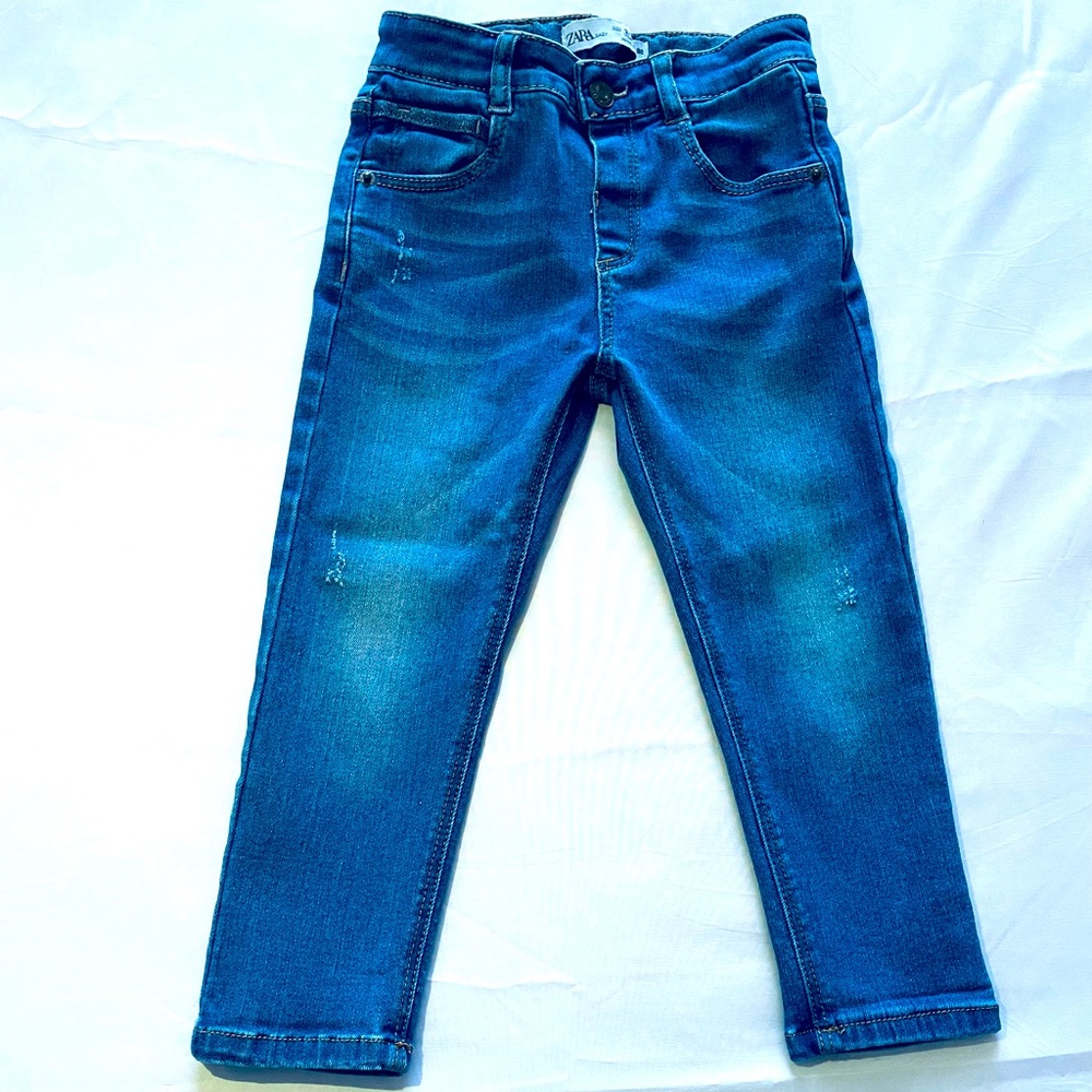 Zara lite blue kids, jeans lite wear very good condition size 2-3 years